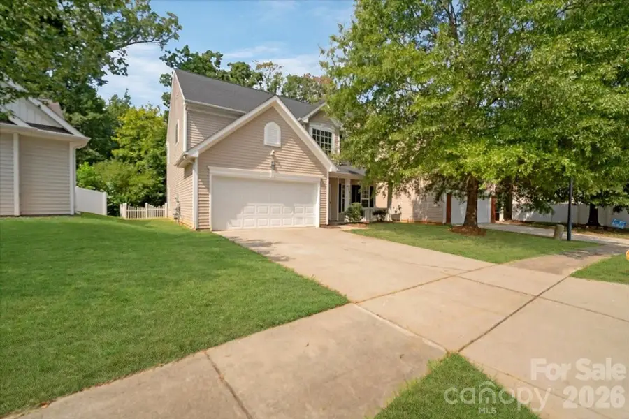 423 Mountain Quail Drive, Charlotte, NC 28216 - #2