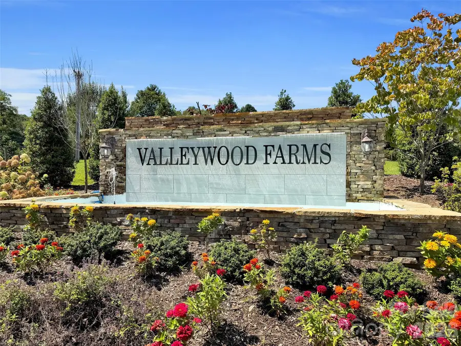 61 Woodvale Drive, Waynesville, NC 28786 - #2