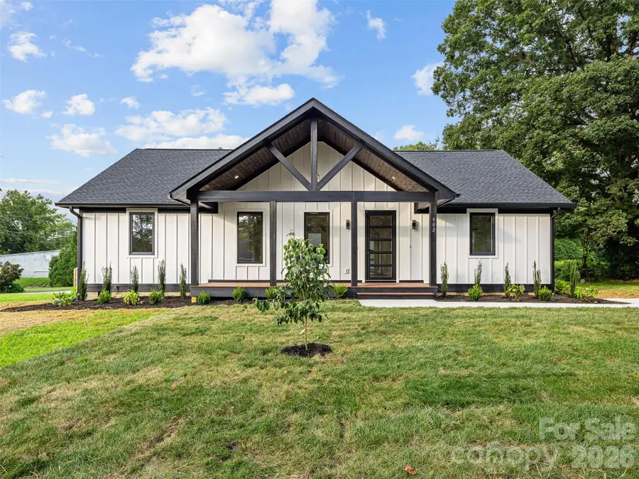 902 Narva Road, Hendersonville, NC 28792 - #2