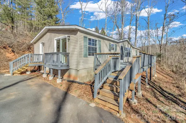 30 Pinners Cove Road, Asheville, NC 28803