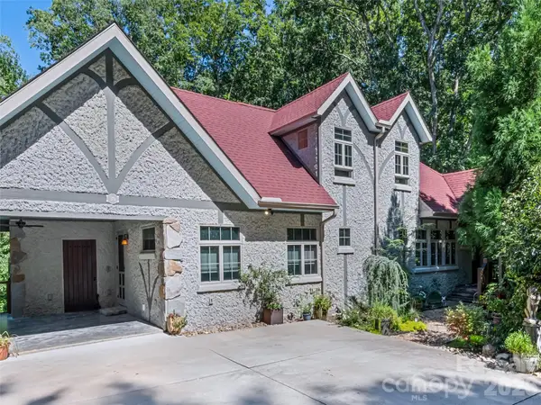 379 Holston Village Road, Waynesville, NC 28786