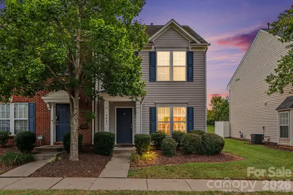 4960 Sunburst Lane, Charlotte, NC 28213
