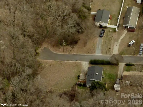 2801 Mccombs Street, Charlotte, NC 28208