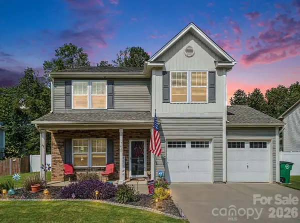 7420 Edgefield Court, Matthews, NC 28104