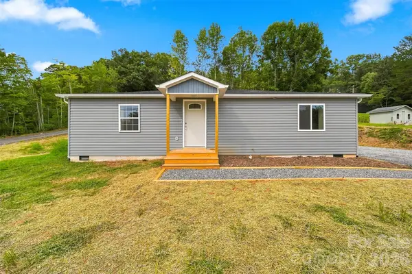 109 Countryside Drive Se, Lenoir, NC 28645