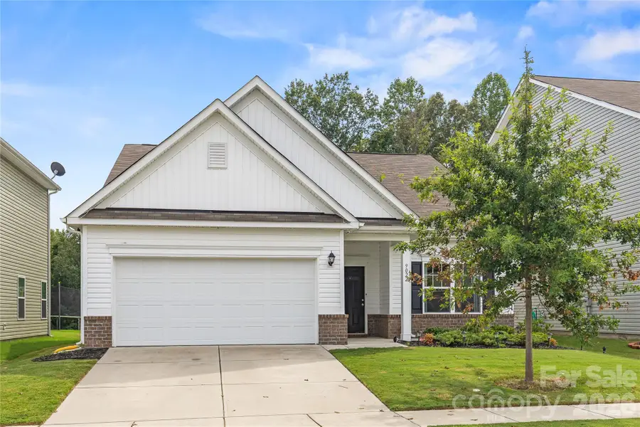 9022 Evercrisp Lane, Charlotte, NC 28215 - #2