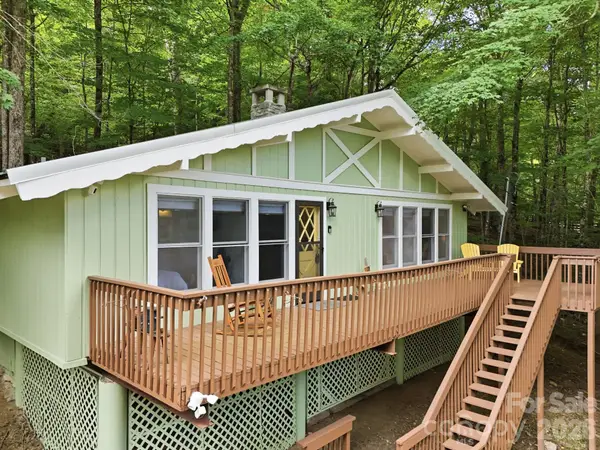 242 Charter Hills Road, Beech Mountain, NC 28604