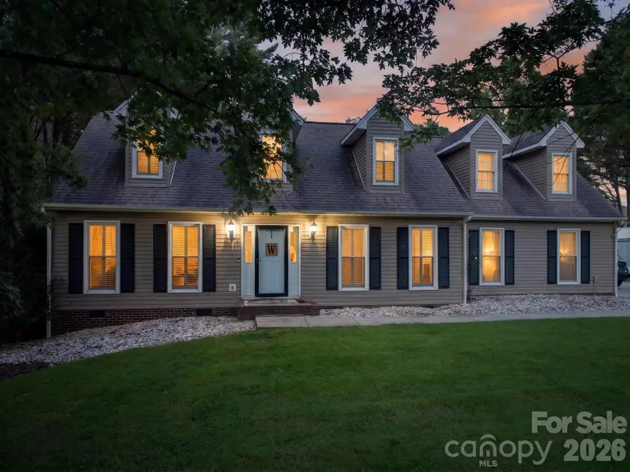922 Plantation Drive, Lenoir, NC 28645 - #2