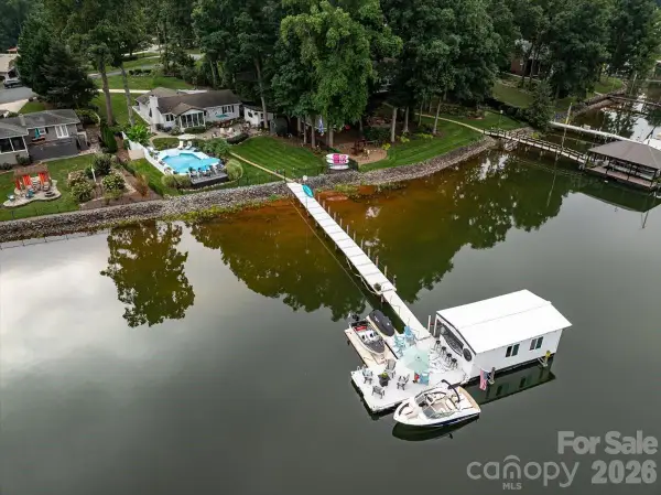 3259 Miners Cove Court, Denver, NC 28037