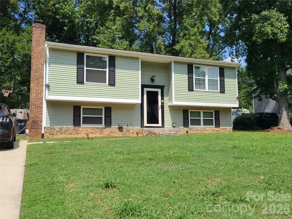 4809 Garvis Drive #20, Charlotte, NC 28269