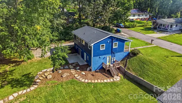 77 Trotter Place, Asheville, NC 28806