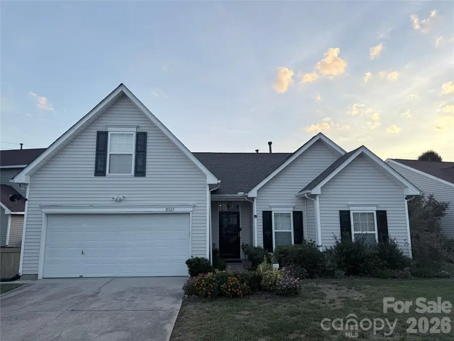 10323 Green Hedge Avenue, Charlotte, NC 28269 - #2
