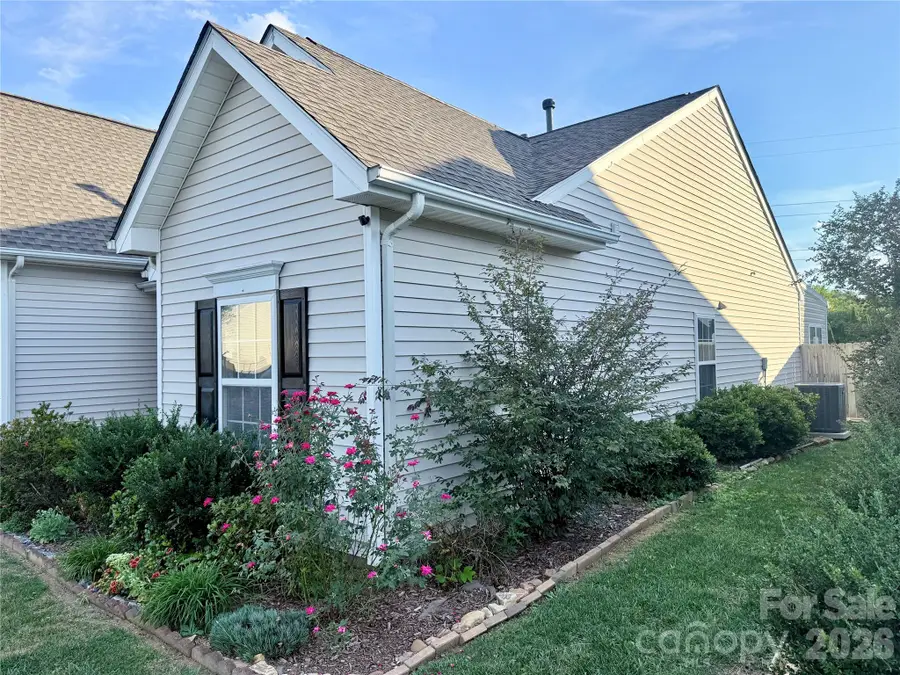 10323 Green Hedge Avenue, Charlotte, NC 28269 - #3