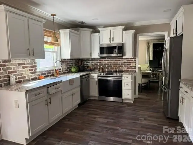 3709 Stoneglen Path, Charlotte, NC 28269 - #3
