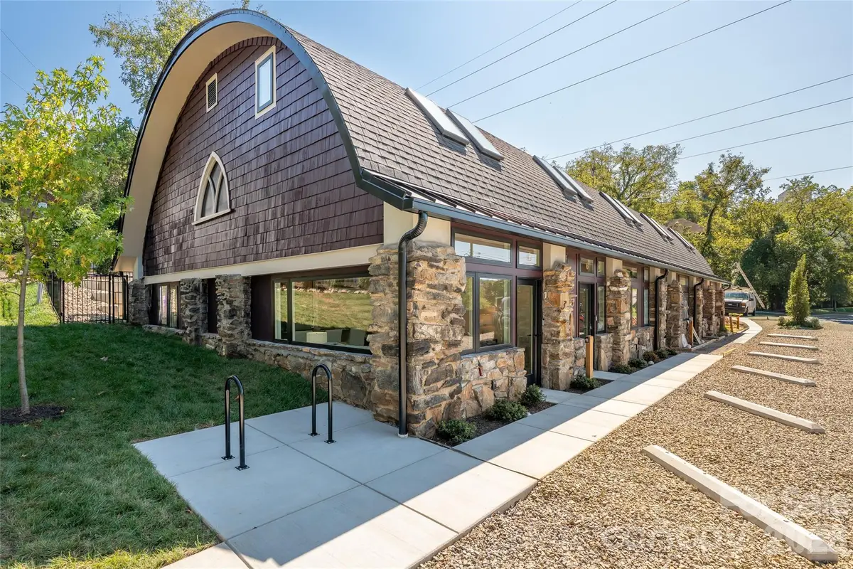 4 Roberts Street, Asheville, NC 28801 - #1