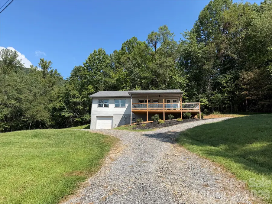 1124 Mcdonald Road, Hayesville, NC 28904 - #2