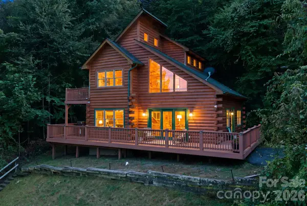291 Appalachian Trail, Maggie Valley, NC 28751