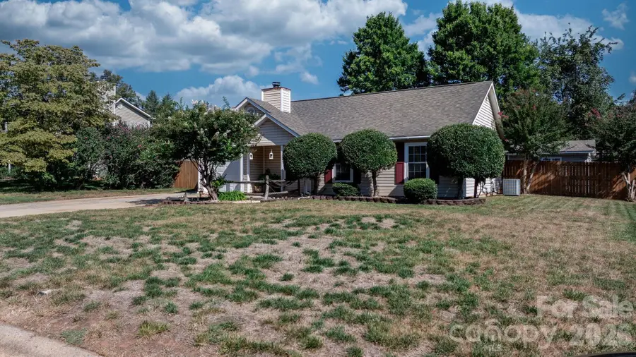 16522 Glenfurness Drive, Huntersville, NC 28078 - #2