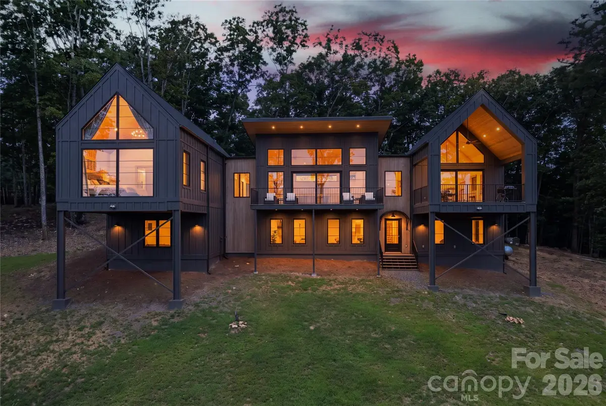 724 Grand Laurel Way, Brasstown, NC 28902 - #1