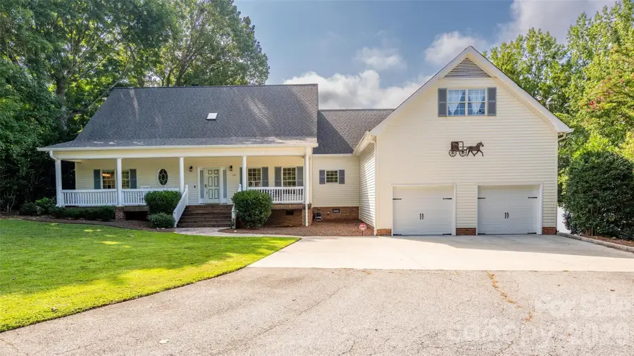 111 Leesburg Lane, Troutman, NC 28166 - #2