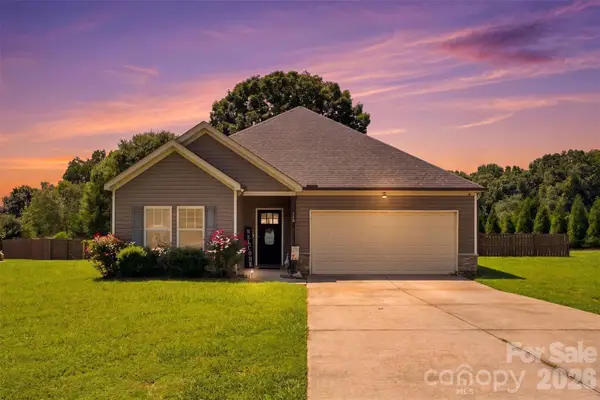 142 Donsdale Drive, Statesville, NC 28625