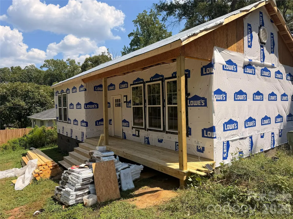 207 Mauney Street, Mount Holly, NC 28120 - #1