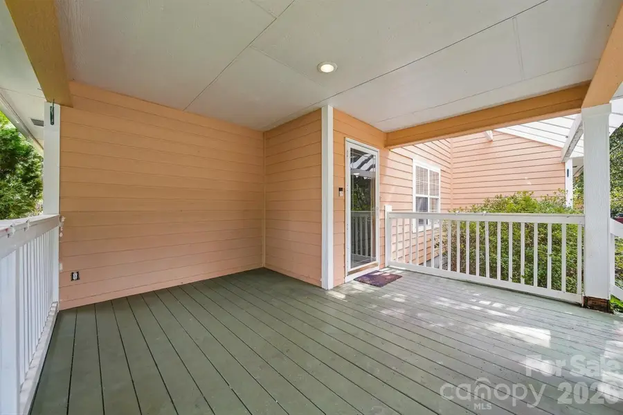 717 2nd Street Place Sw, Conover, NC 28613 - #2