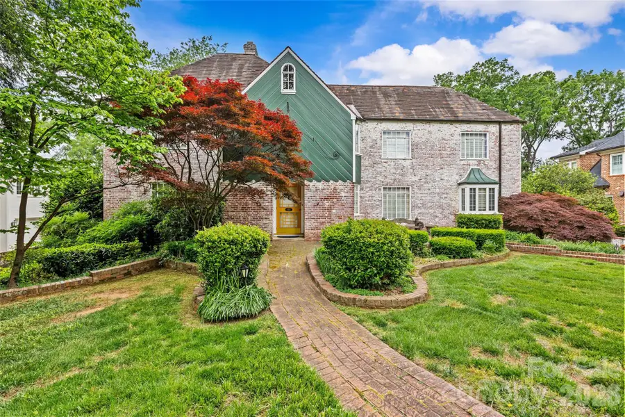 1858 Queens Road W, Charlotte, NC 28207 - #3