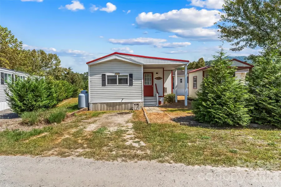 315 Mallard Loop, Waynesville, NC 28785 - #2