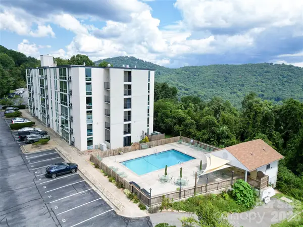 647 Town Mountain Road #211, Asheville, NC 28804