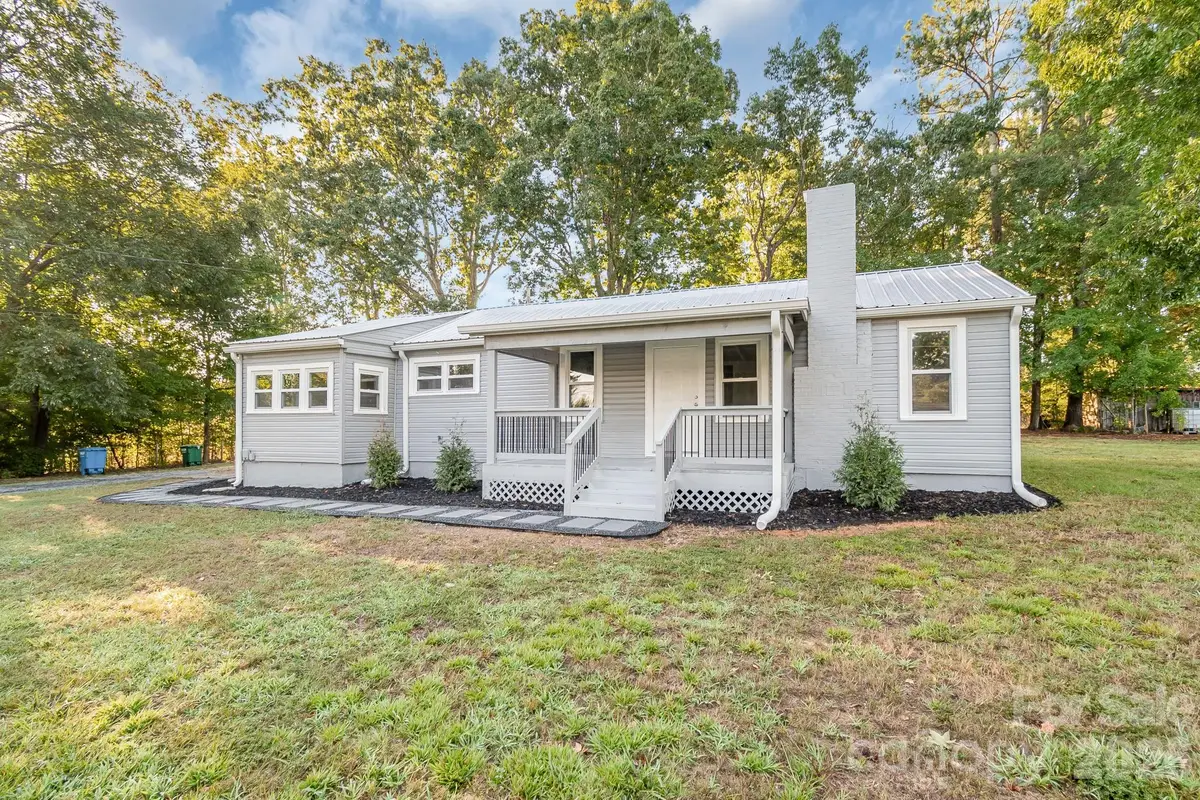 1356 Eastside Avenue, Albemarle, NC 28001 - #1