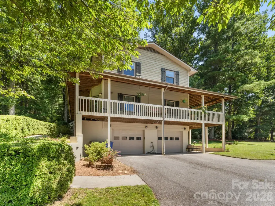 121 Churchill Downs Drive, Fairview, NC 28730 - #3