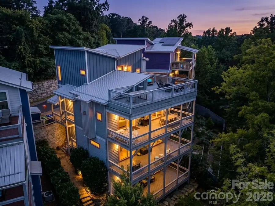8 Birdhouse Row, Asheville, NC 28801 - #2
