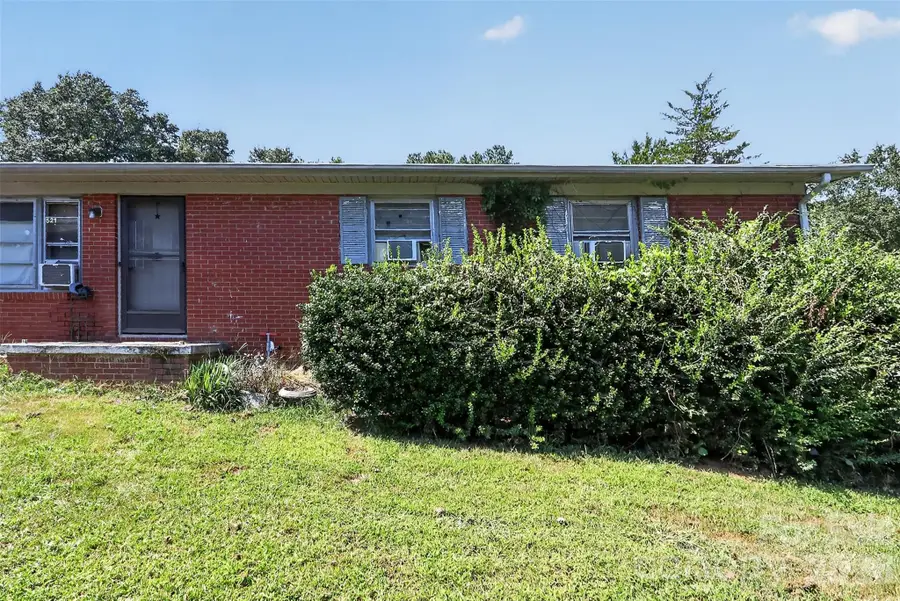 521 Lee Drive, Shelby, NC 28152 - #3