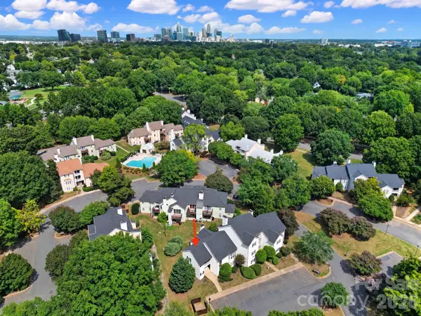 3208 Selwyn Farms Lane #6, Charlotte, NC 28209