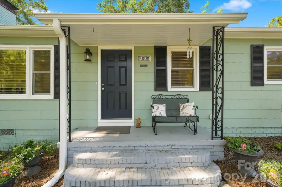8008 Chapman Street, Charlotte, NC 28216 - #2
