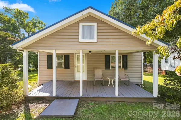411 W 21st Street, Newton, NC 28658