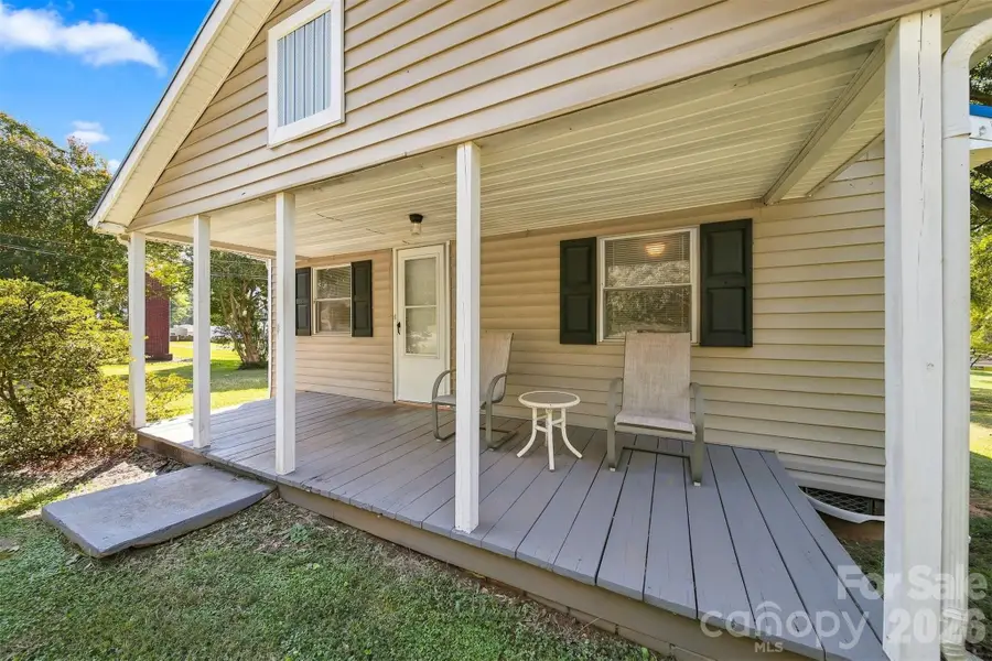 411 W 21st Street, Newton, NC 28658 - #3