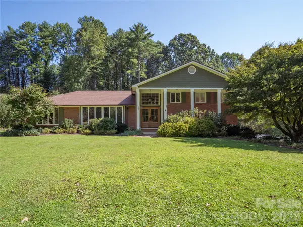 73 Redwood Street, Brevard, NC 28712