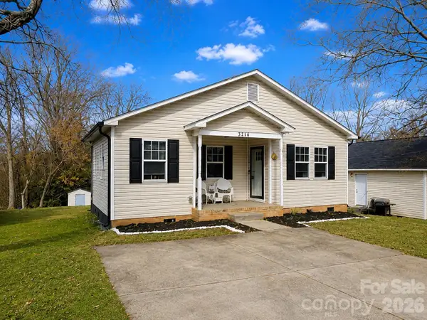 3216 Lasalle Street, Charlotte, NC 28216