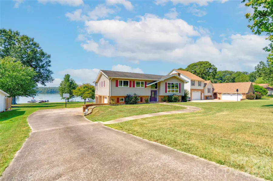 152 North Shore Drive, Cherryville, NC 28021 - #2