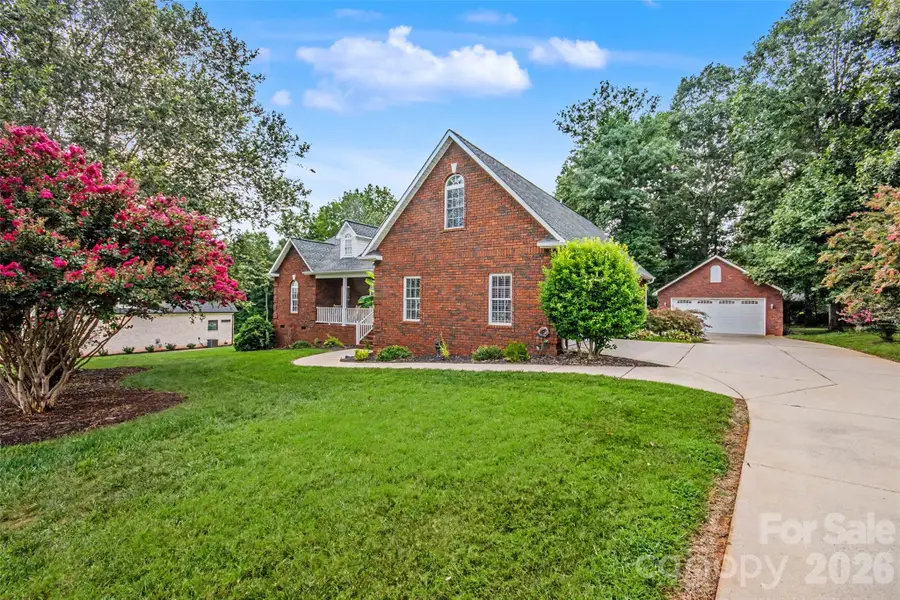 204 Seven Springs Loop, Statesville, NC 28625 - #2