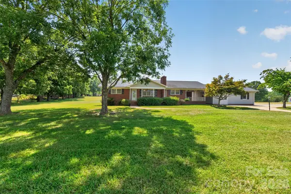2639 Mount Olive Church Road, Newton, NC 28658