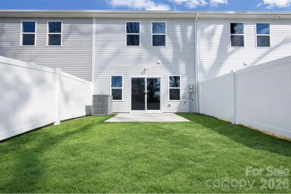 5933 Wallace Avenue, Charlotte, NC 28212