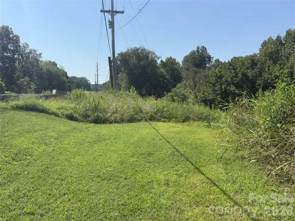 None Laboratory Road, Lincolnton, NC 28092