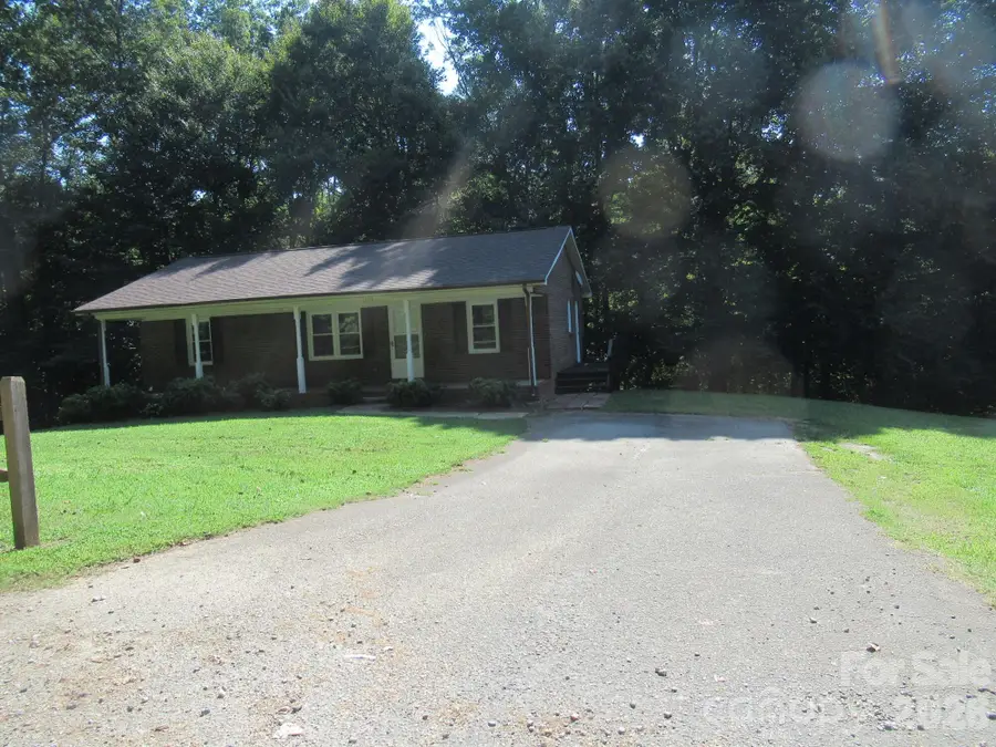 1809 S Industrial Park Road, Lincolnton, NC 28092 - #2