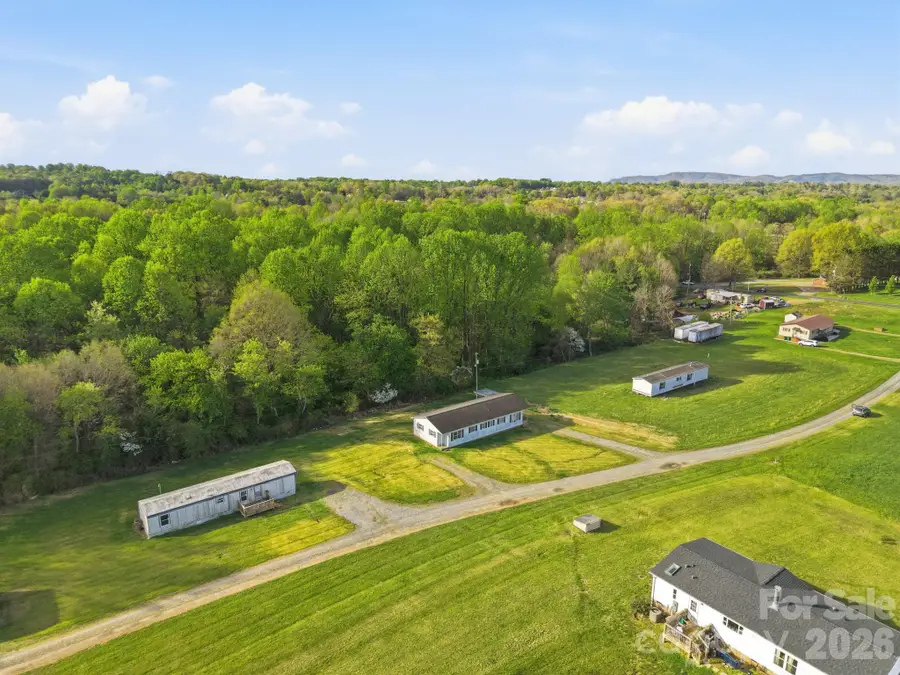 114/116/137/154 Harrington Place Drive, Taylorsville, NC 28681 - #2