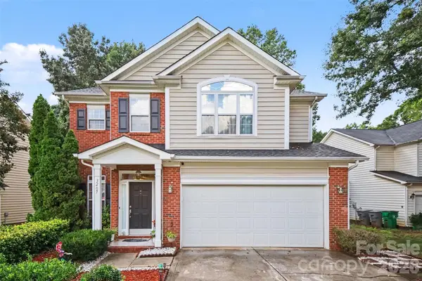 3207 Passour Ridge Lane, Charlotte, NC 28269