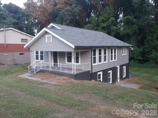 2115 Newton Drive, Statesville, NC 28677