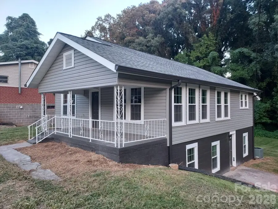 2115 Newton Drive, Statesville, NC 28677 - #3